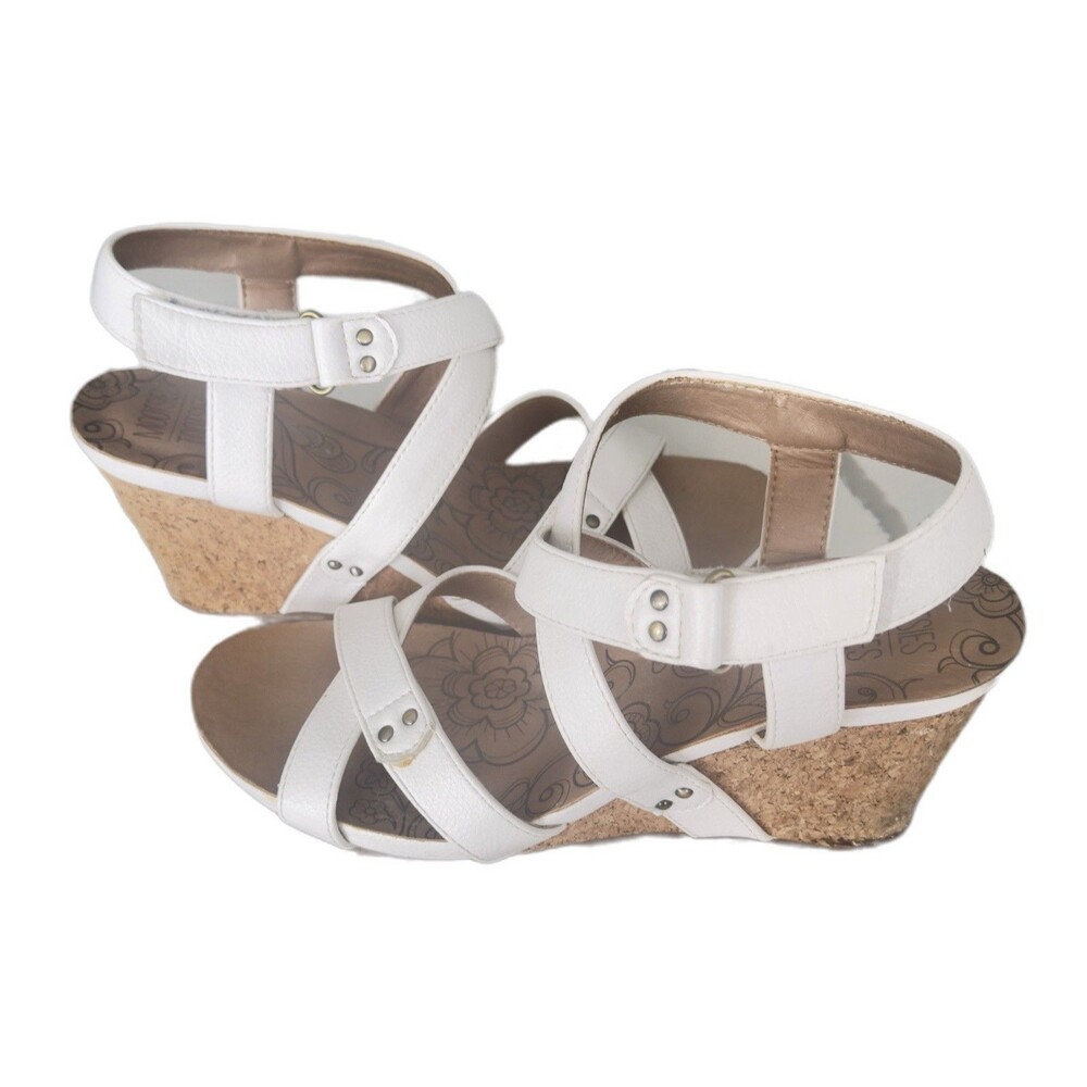 Mootsies Tootsies Tisha White Sandals Women Wedge Heel 3 " Size 7.5M STraps - Picture 11 of 12